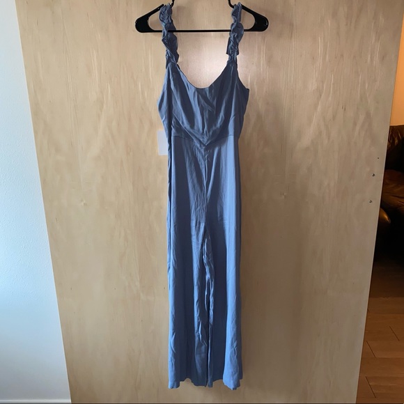 NWT Aritzia Sunday Best Flirt Ruffle Jumpsuit - Picture 4 of 5